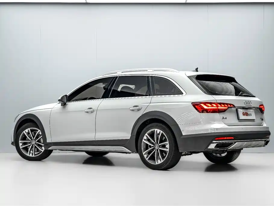 Audi A4 2021