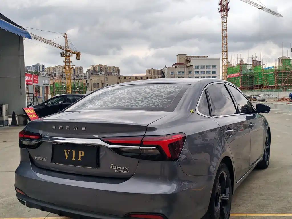 Roewe i6 Max 2021