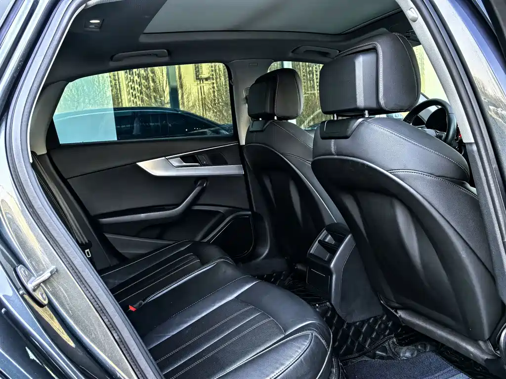 Audi A4 2021