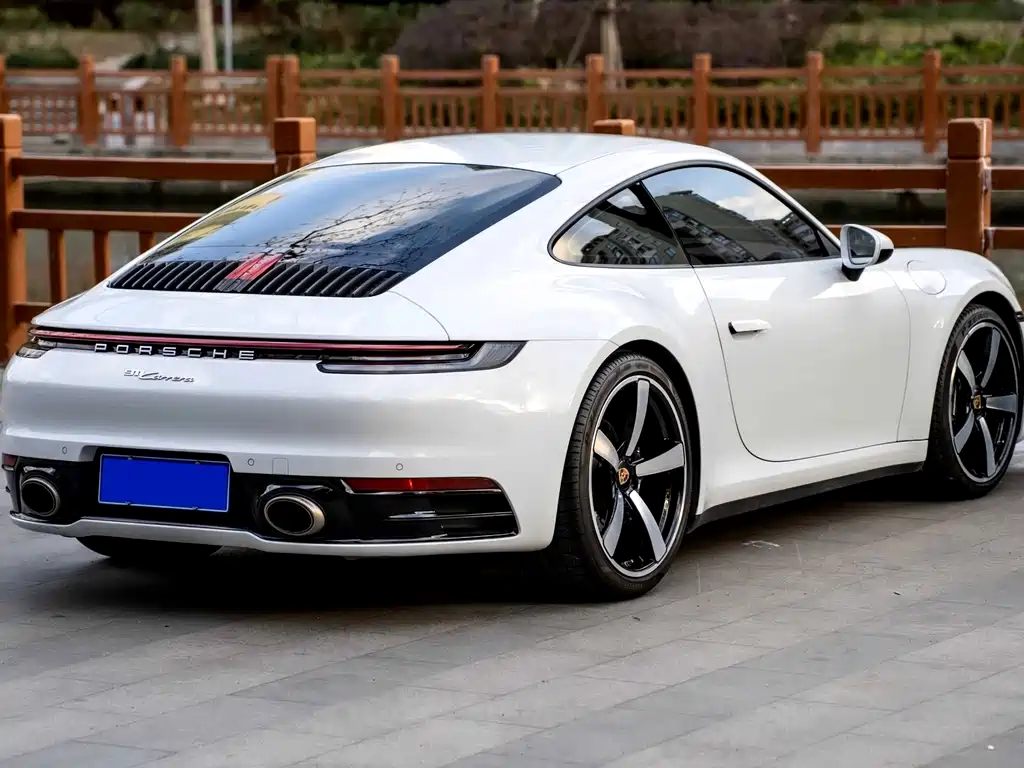 Porsche 911 2022