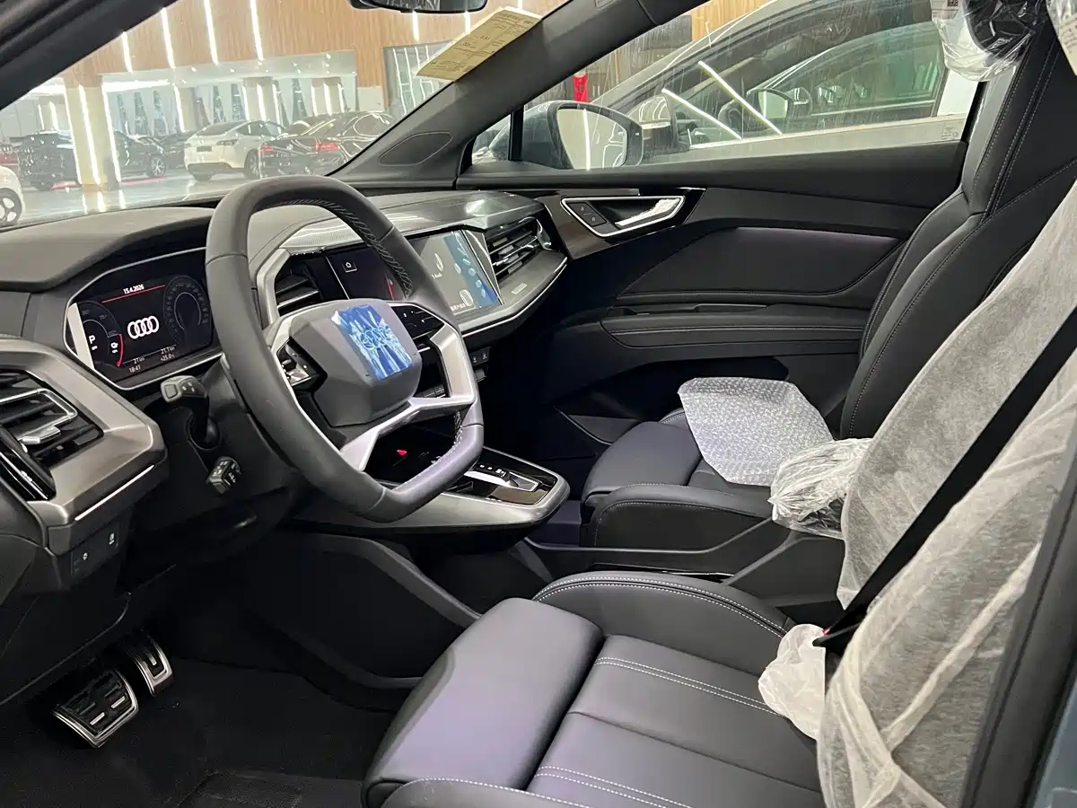 Audi Q4 e-tron 2026