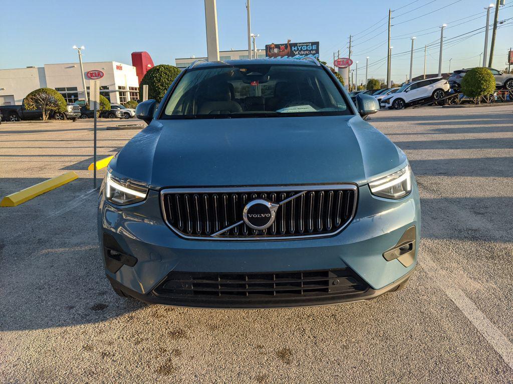 Volvo XC40 2023