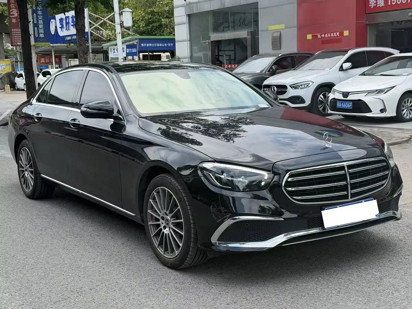 Mercedes-Benz E-Класс 2022