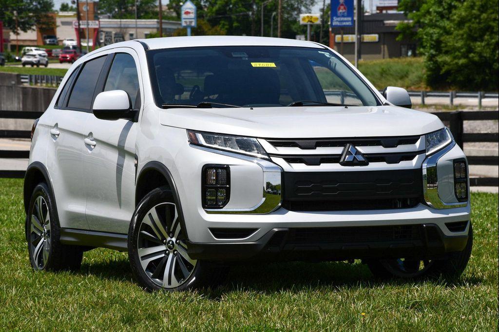 Mitsubishi Outlander Sport 2023