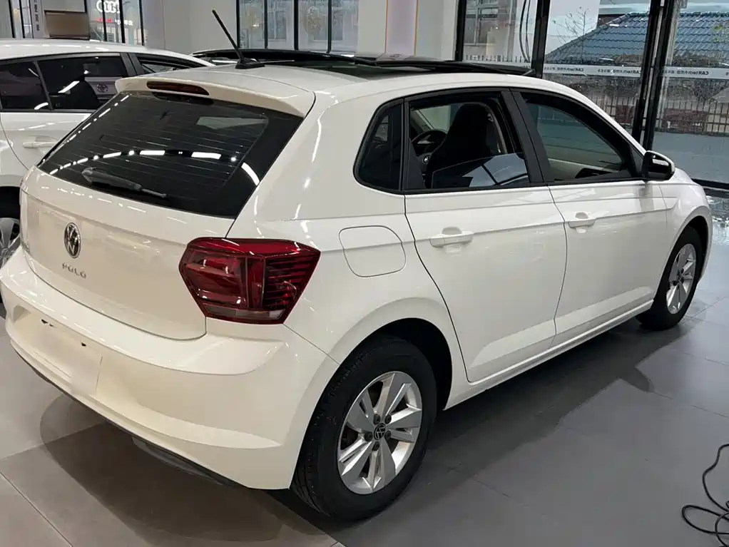 Volkswagen Polo 2021