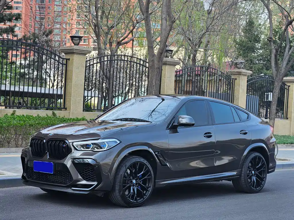 BMW X6 M 2023