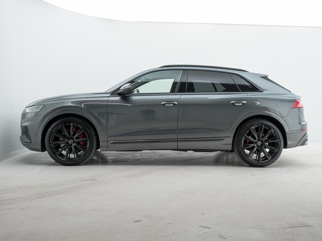 Audi SQ8 2022