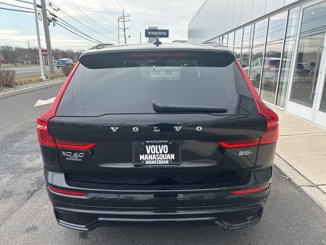 Volvo XC60 2025