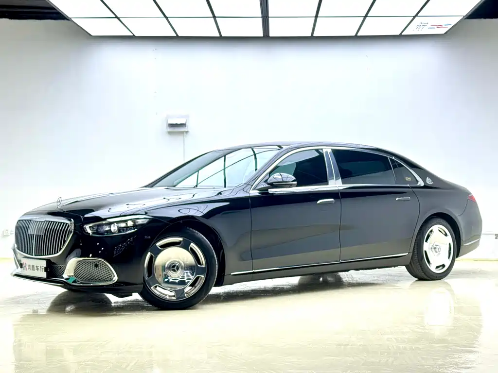 Mercedes-Benz Maybach S-Класс 2022