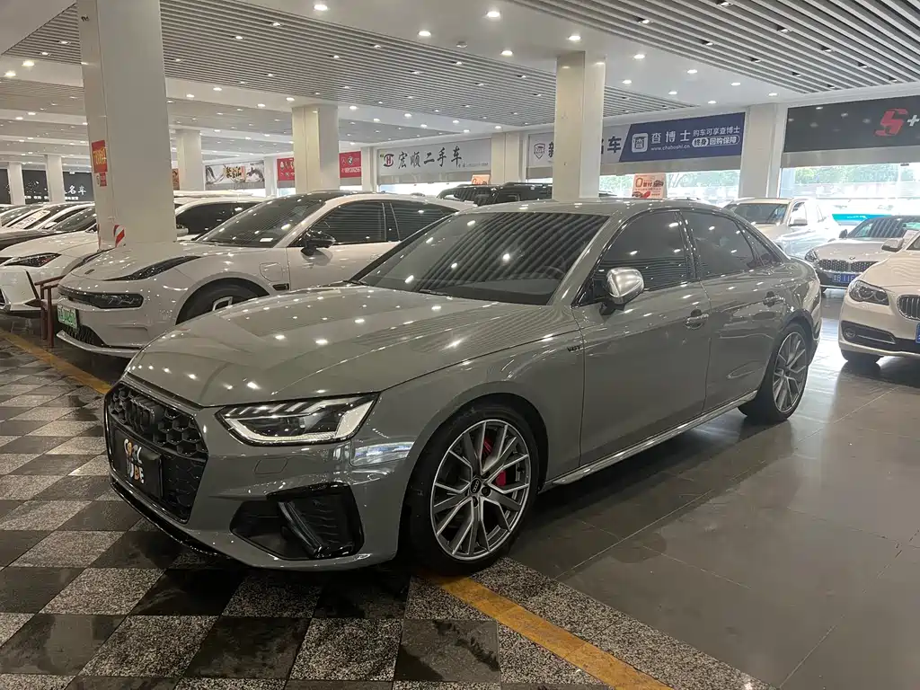 Audi S4 2023