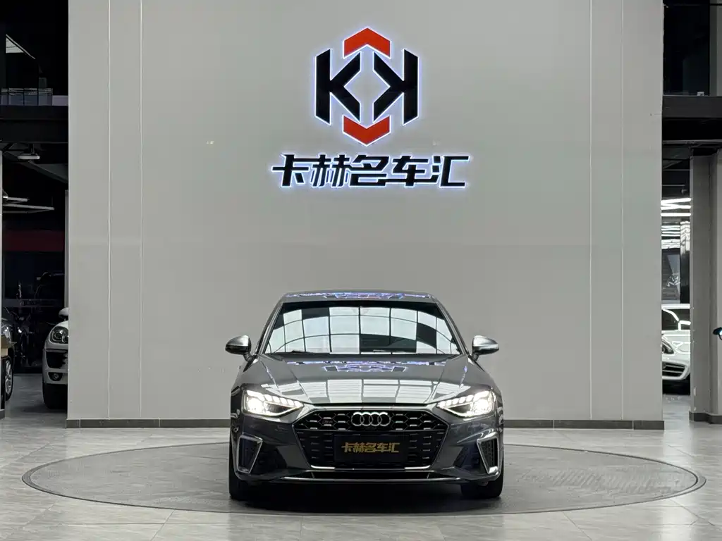 Audi S4 2023