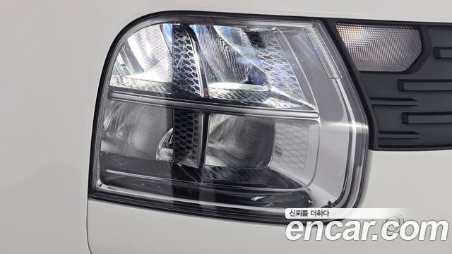 Hyundai Staria 2026