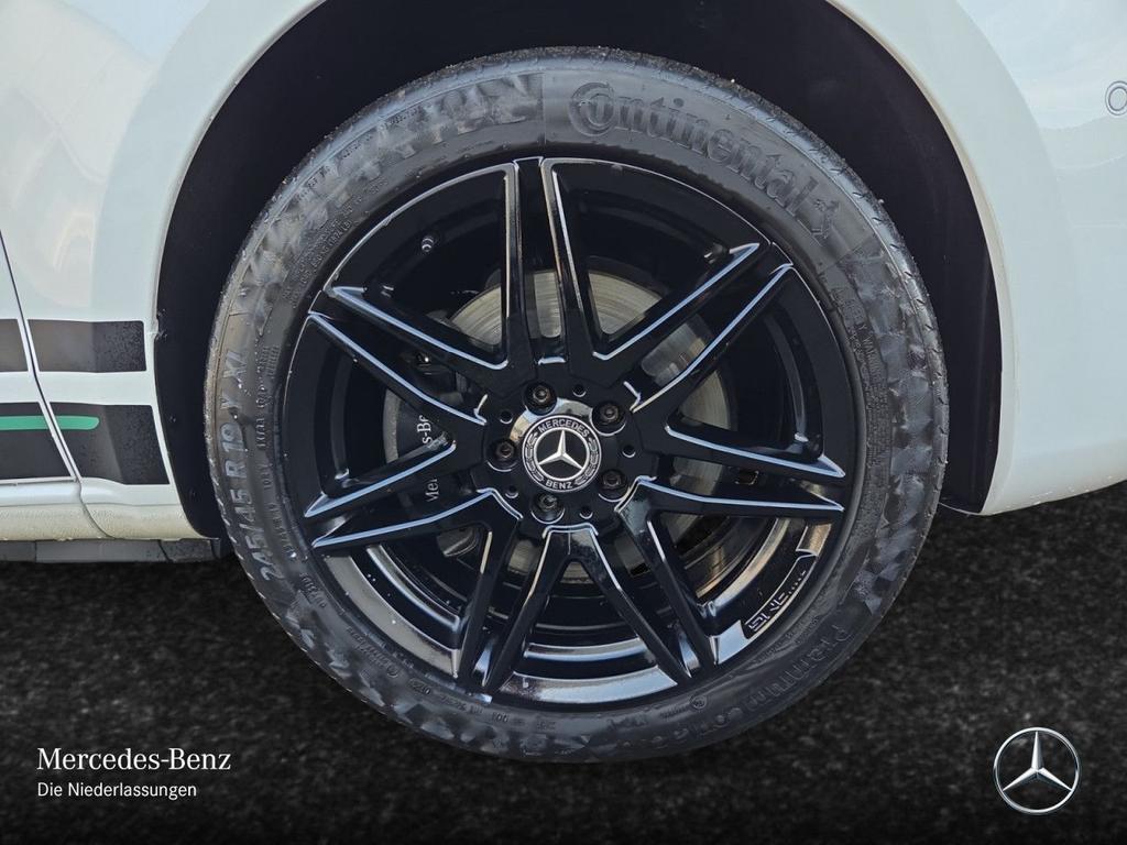 Mercedes-Benz V 300 2023