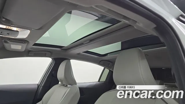 Toyota Prius 2025