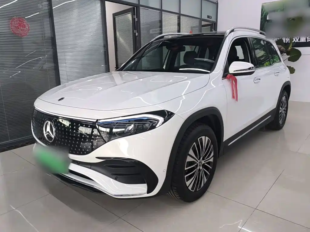Mercedes-Benz EQB 2026