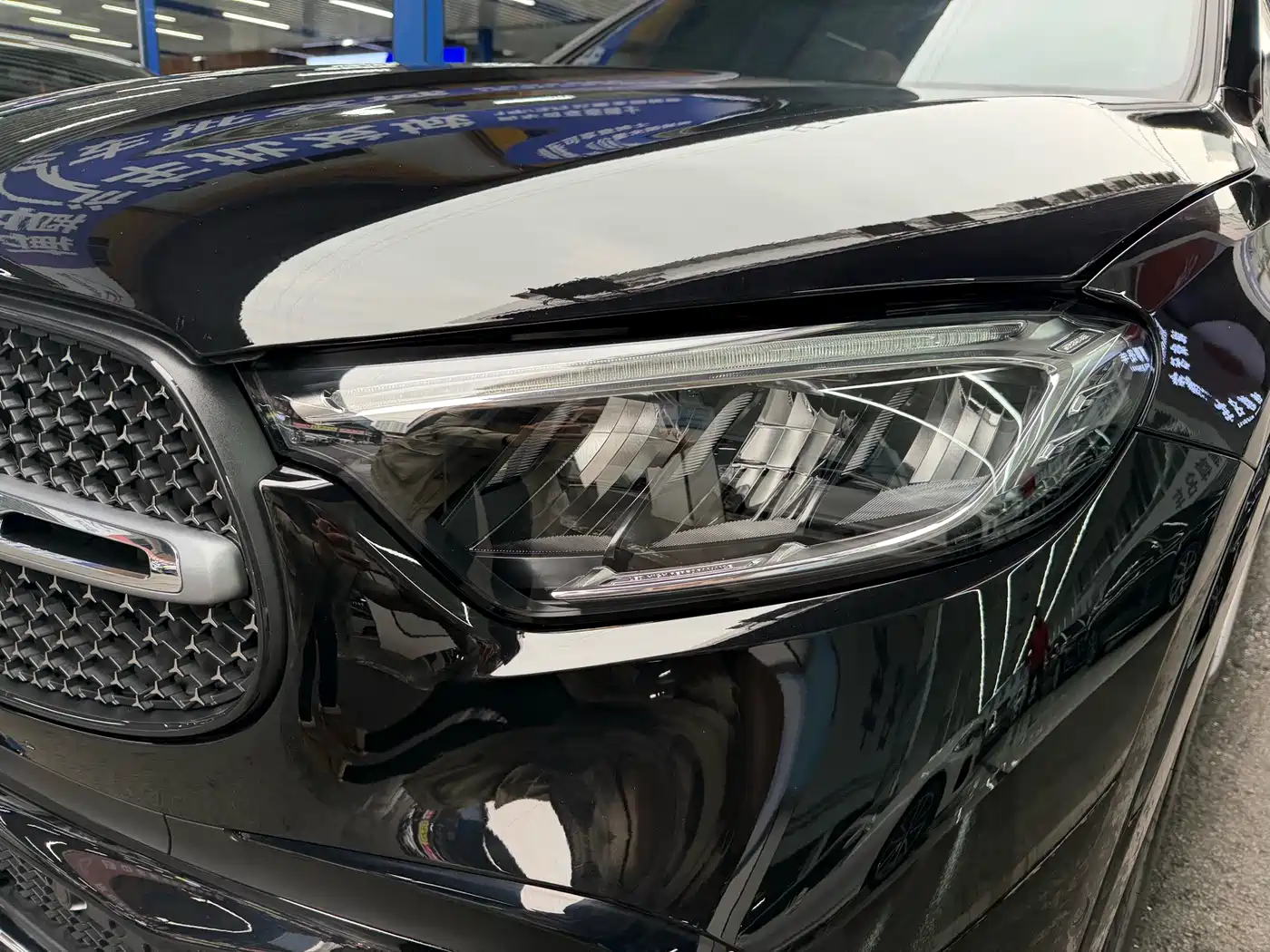 Mercedes-Benz GLC 2025