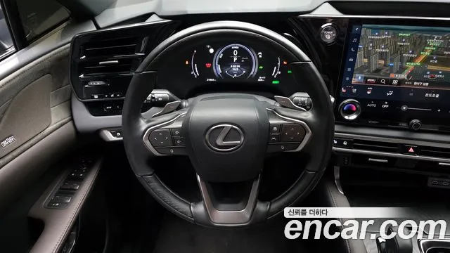 Lexus RX 2024