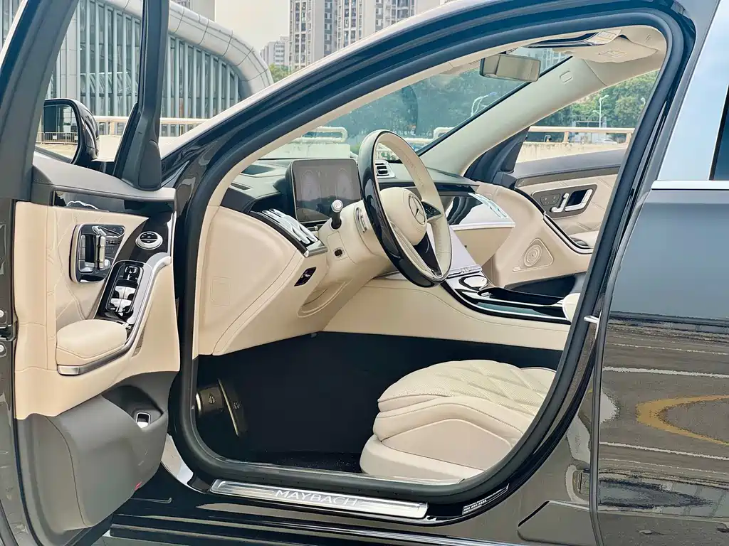Mercedes-Benz Maybach S-Класс 2024