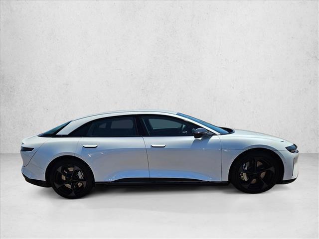 Lucid Air 2025