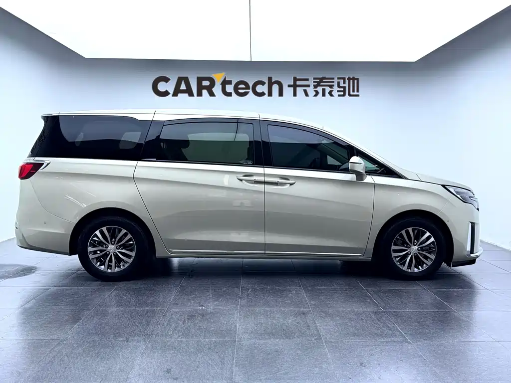 Buick GL8 2023