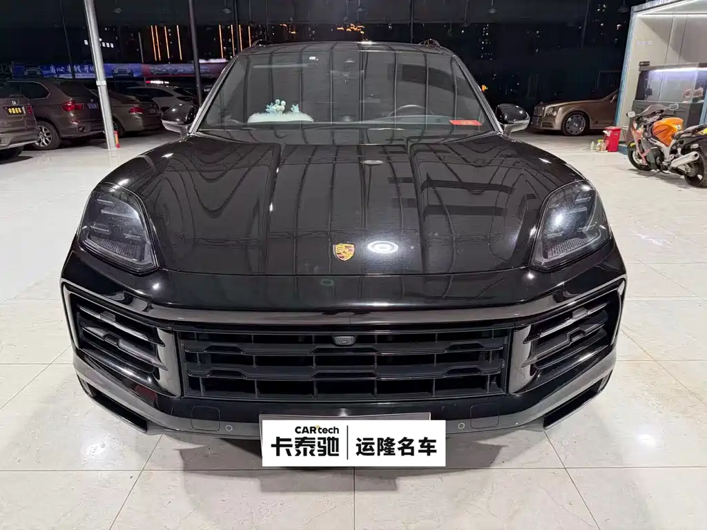 Porsche Cayenne 2024