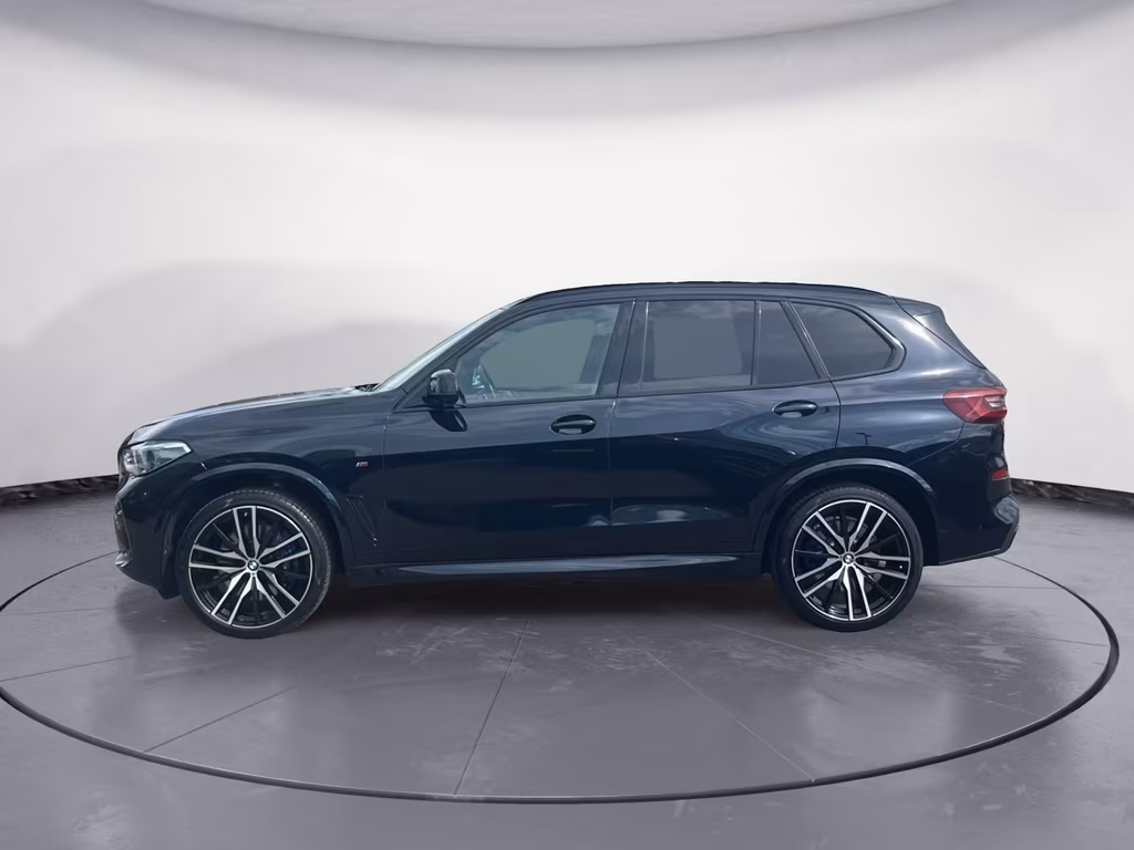 BMW X5 M50 2021