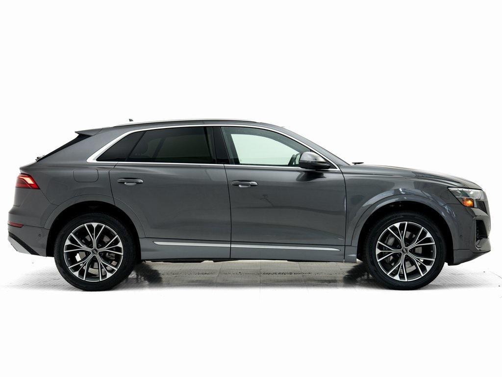 Audi Q8 2025