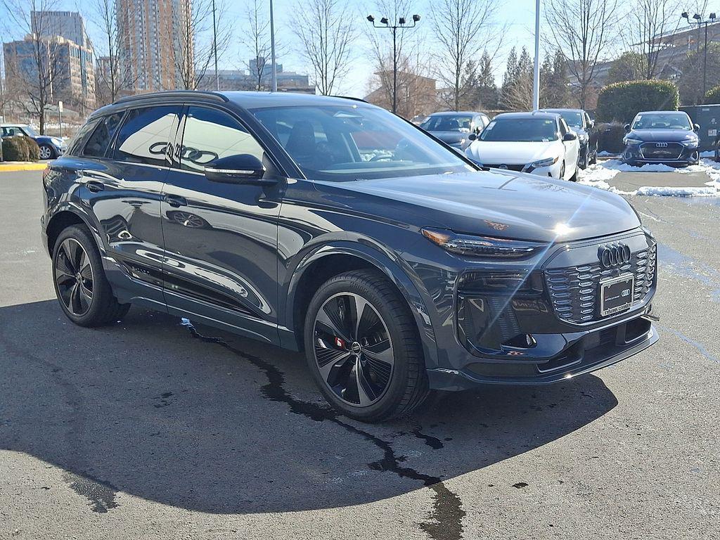 Audi SQ6 e-tron 2025