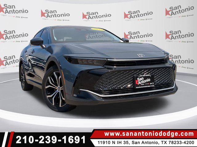 Toyota Crown 2025
