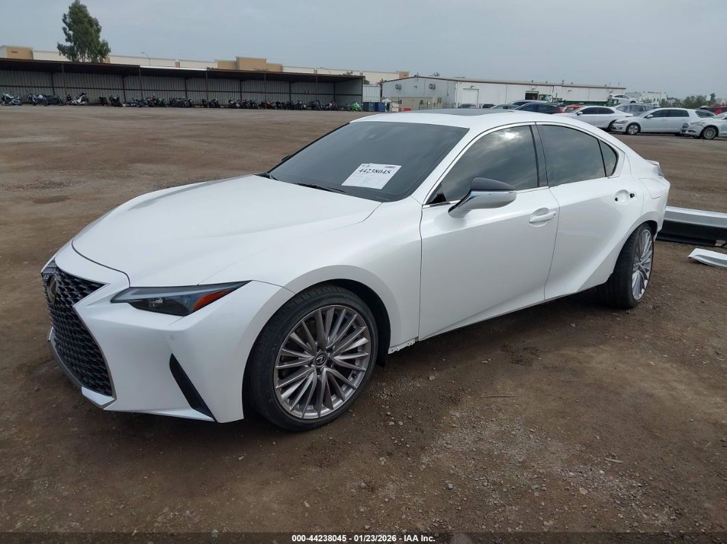 Lexus IS 300 2023
