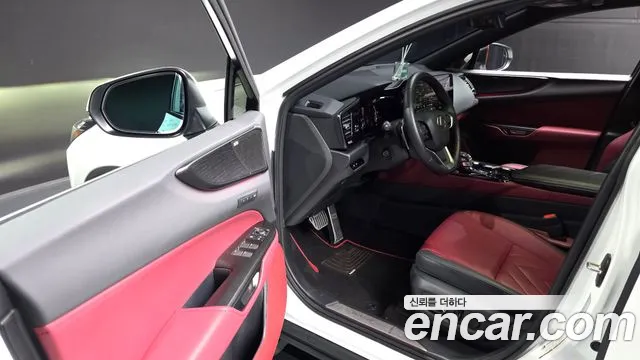 Lexus NX 2024
