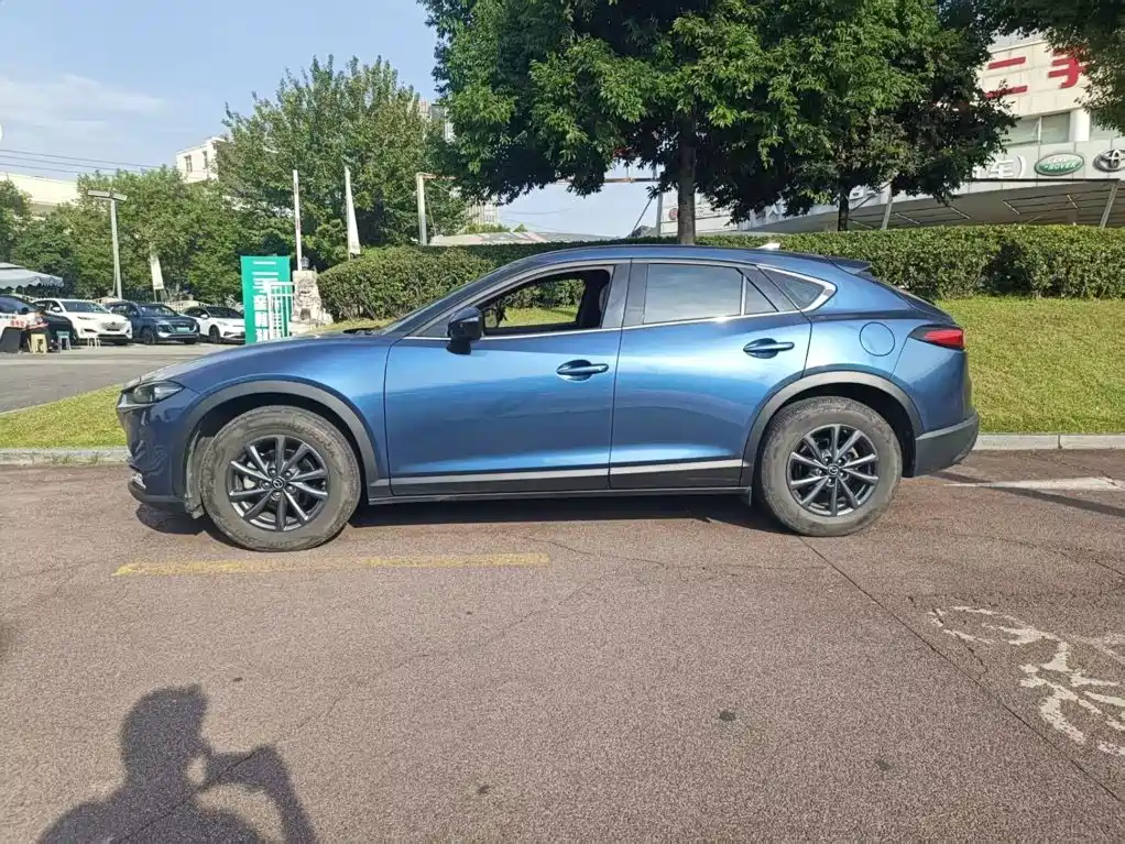 Mazda CX-4 2022