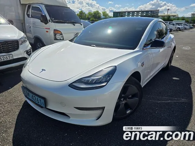 Tesla Model 3 2020