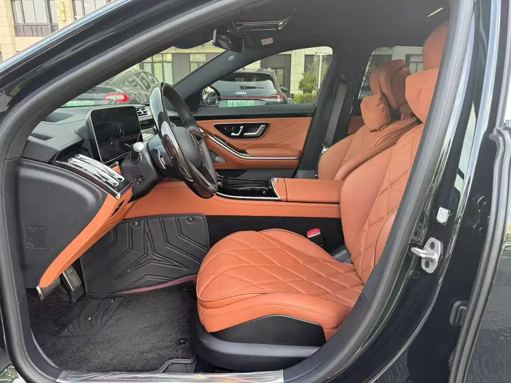 Mercedes-Benz Maybach S-Класс 2023