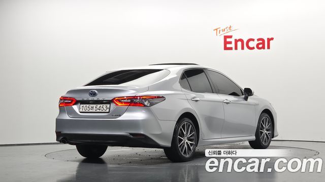 Toyota Camry 2023