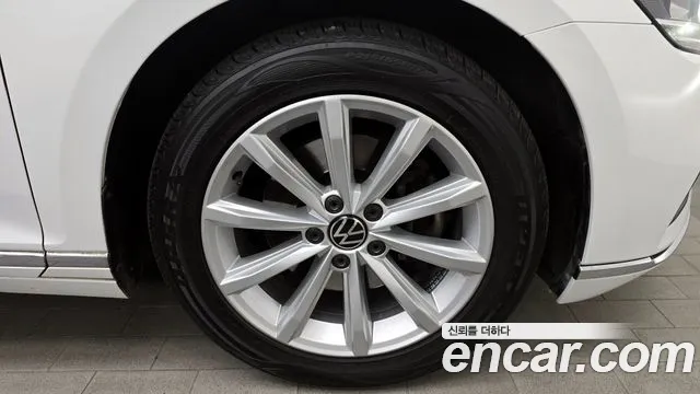 Volkswagen Passat 2021