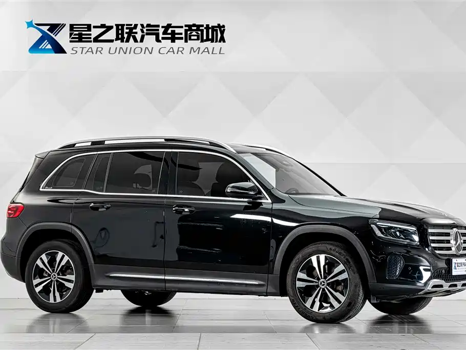 Mercedes-Benz GLB 2024