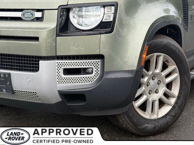 Land Rover Defender 2023