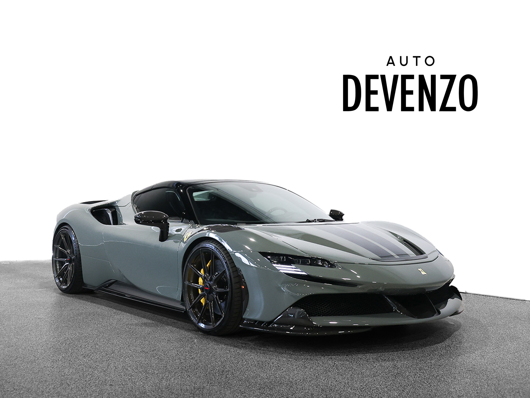 Ferrari SF90 2023