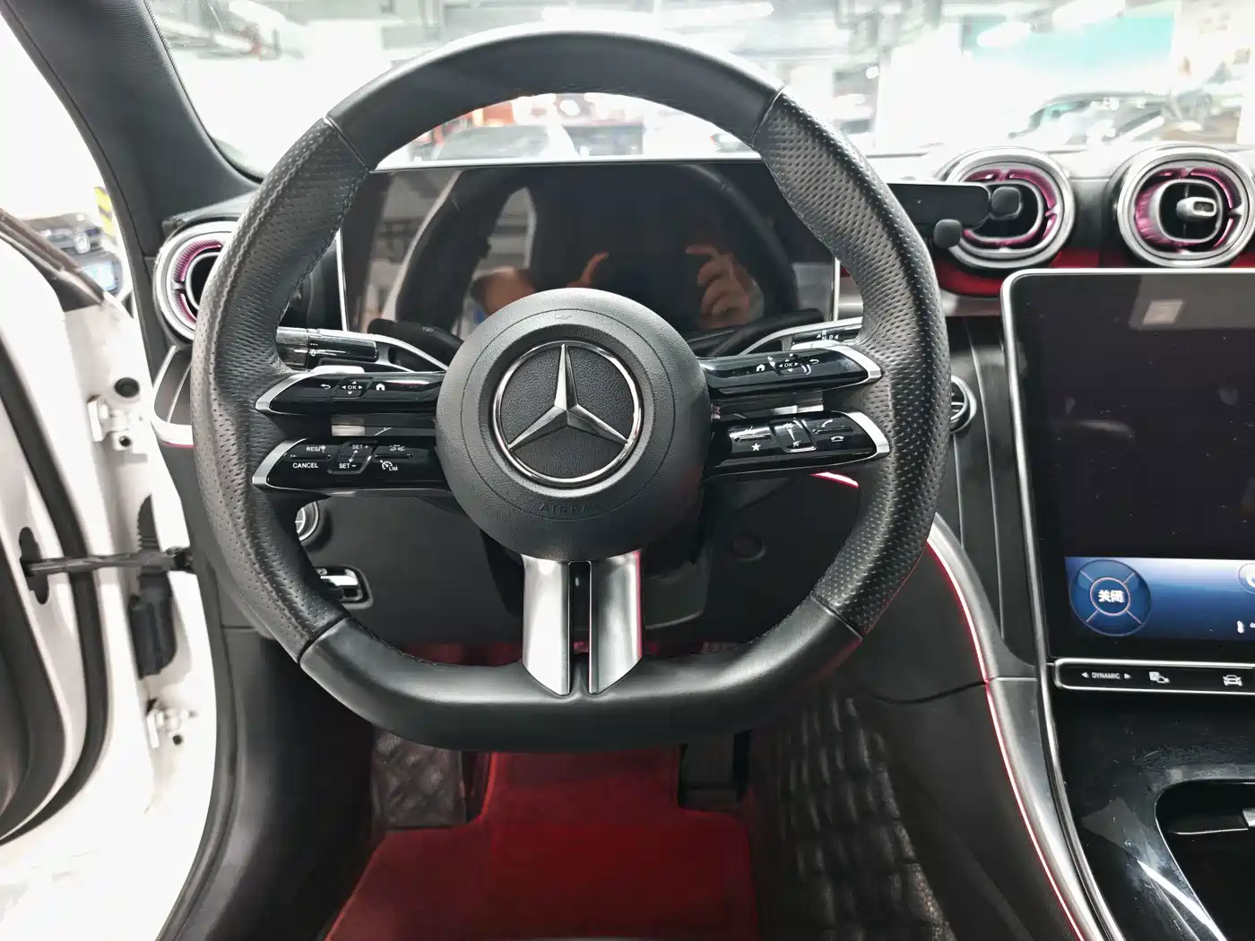 Mercedes-Benz C-Класс 2023