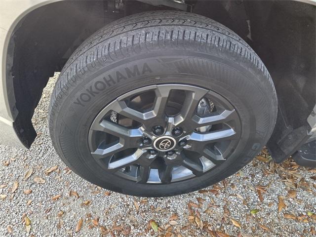 Toyota Sequoia 2024