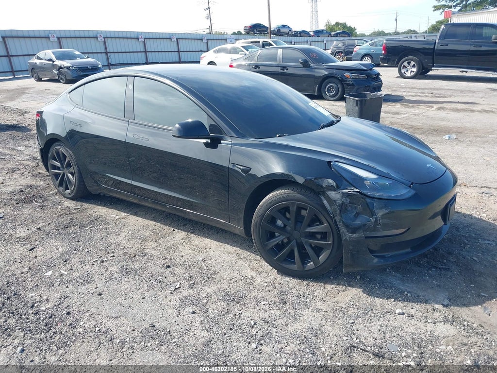 Tesla Model 3 2022