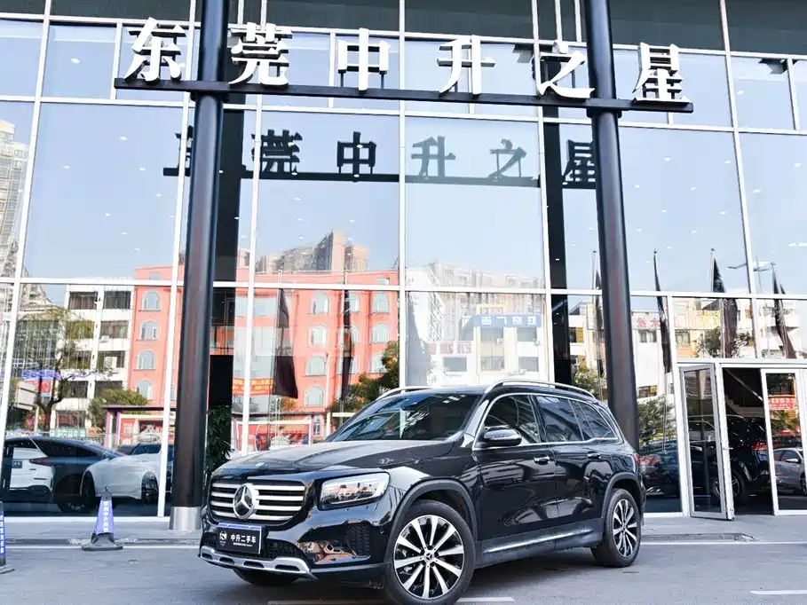 Mercedes-Benz GLB 2025