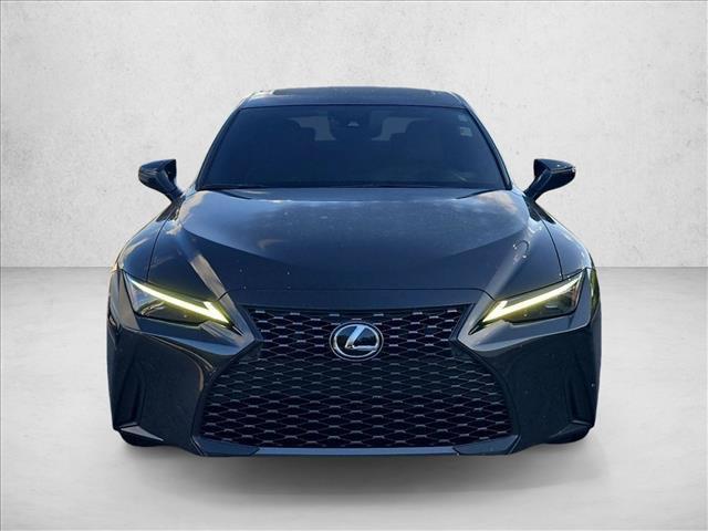 Lexus IS 300 2024