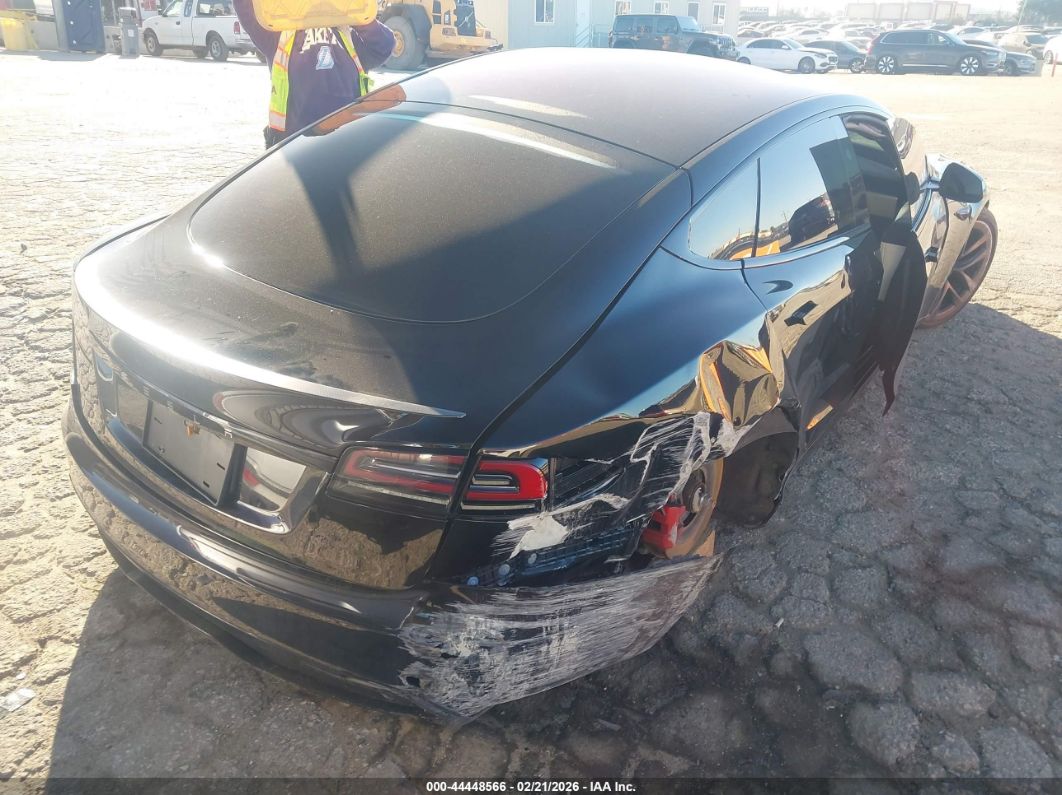 Tesla Model S 2023