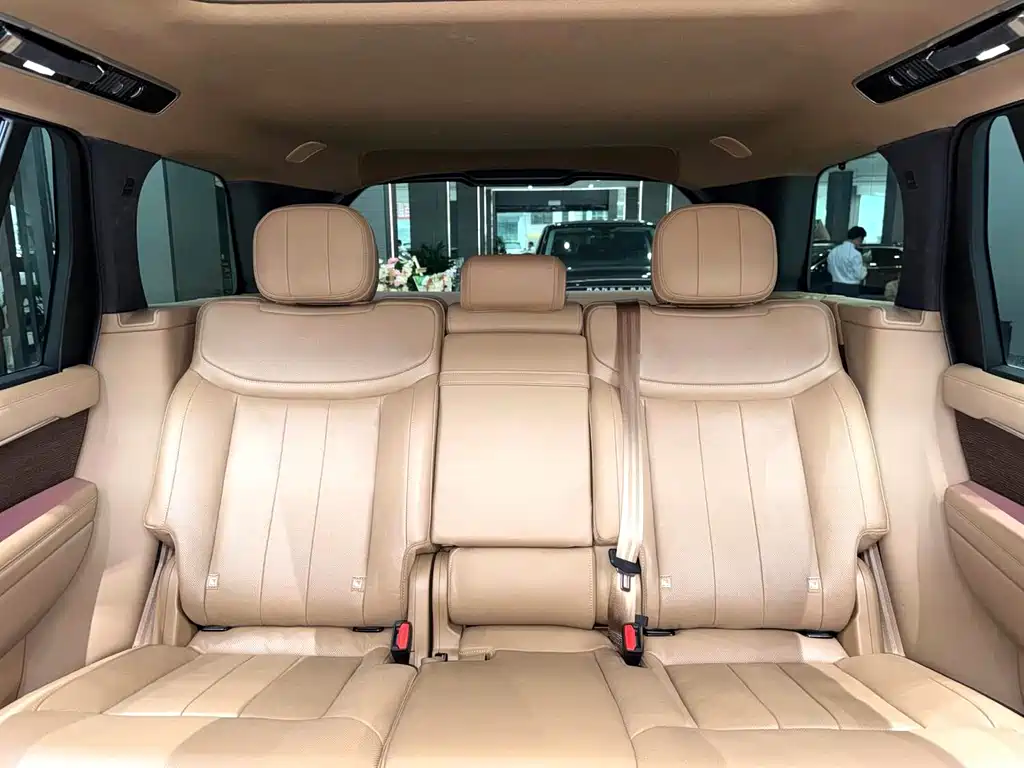 Land Rover Range Rover 2024