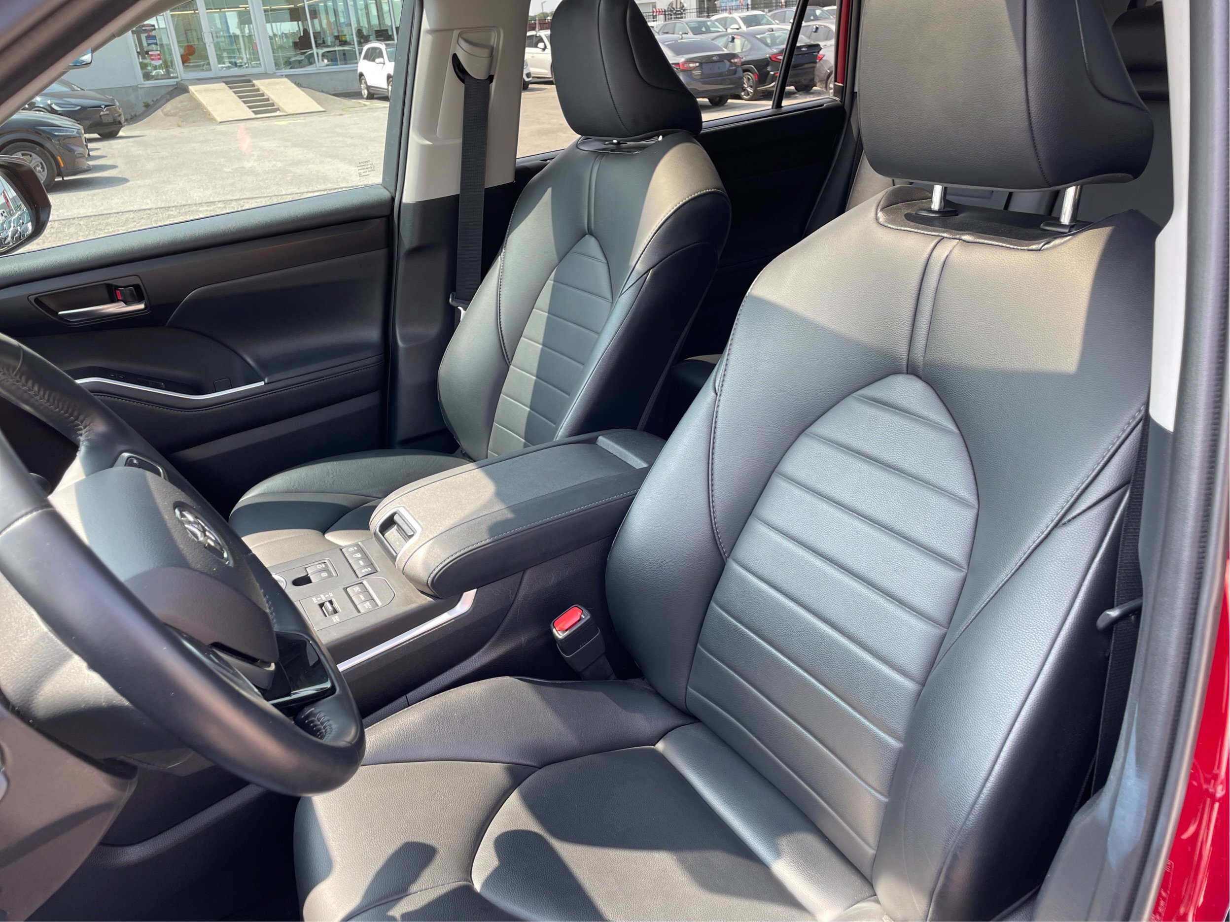 Toyota Highlander 2021