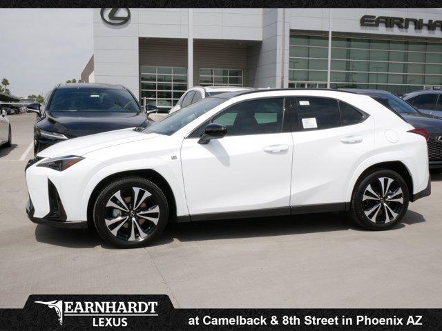 Lexus UX 2026