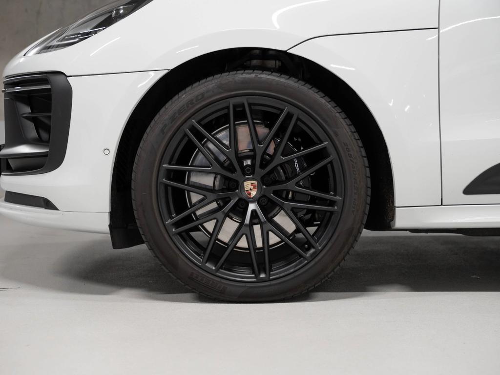 Porsche Macan 2023