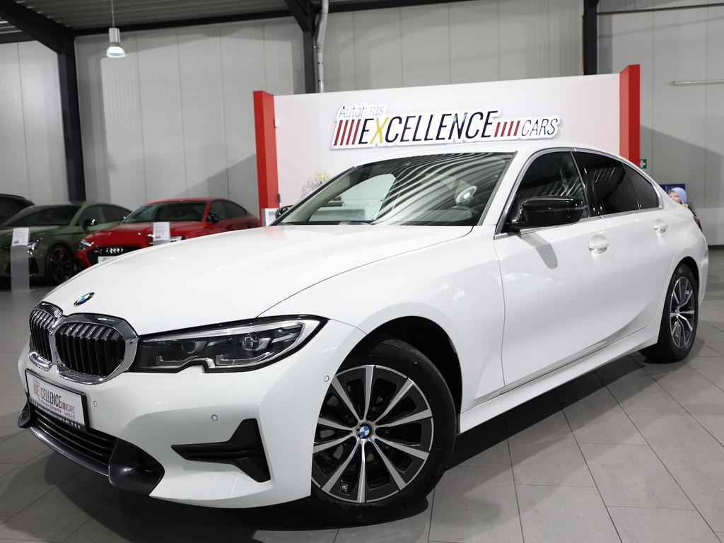 BMW 318 2022